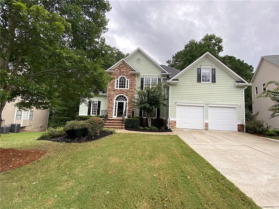 1st image of 136 Highlands Dr