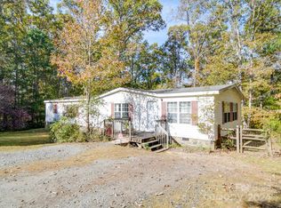 219 Cedarwood Ln, Dallas, NC 28034