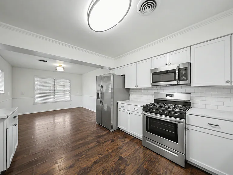116 W Arlo Rd — Photo 5
