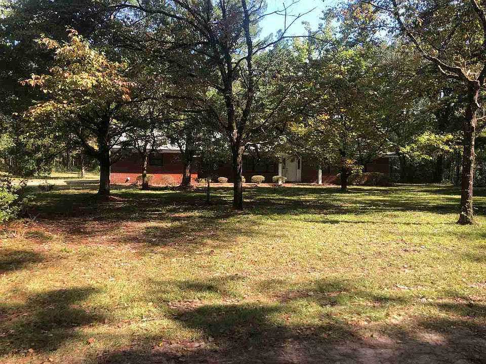 1st image of 105 Tom White Ln
