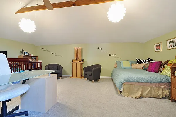 Rented by Corcoran | media 4