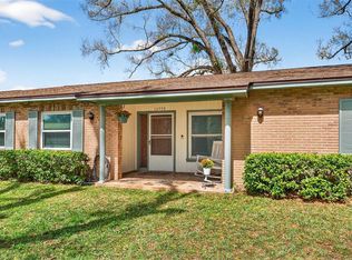 16330 Hanna Rd, Lutz, FL 33549
