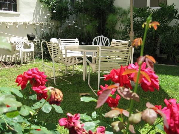 1st image of 4252 W 1st St
