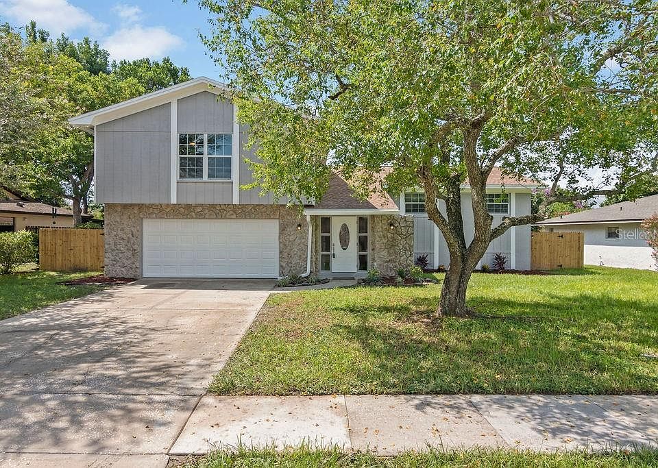 1st image of 8038 Laurel Tree Dr