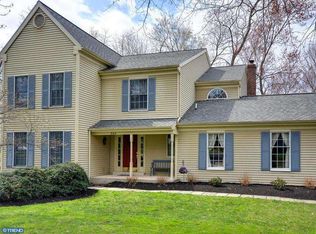 506 Buttonwood Dr, Downingtown, PA 19335