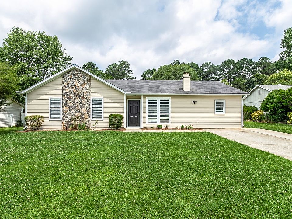 1st image of 3025 Meadow Wood Ct