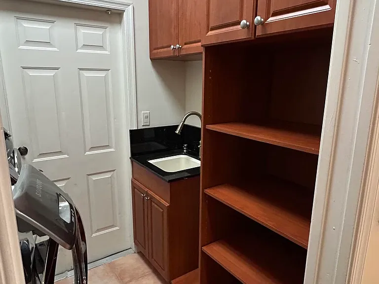 8192 NW 42nd St — Photo 31