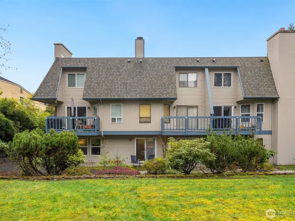 20610 60th Avenue W #D, Lynnwood, WA 98036