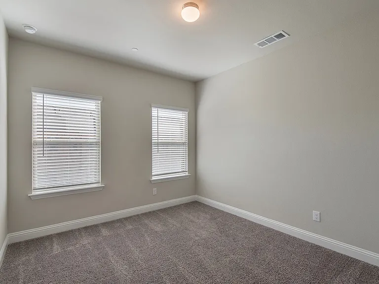 6298 Blythe Dr — Photo 18