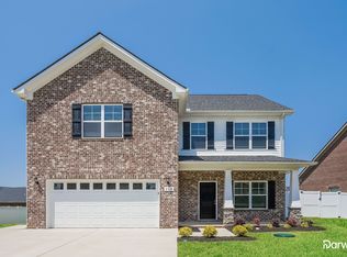 308 Edgefield Ct, Pleasant View, TN 37146