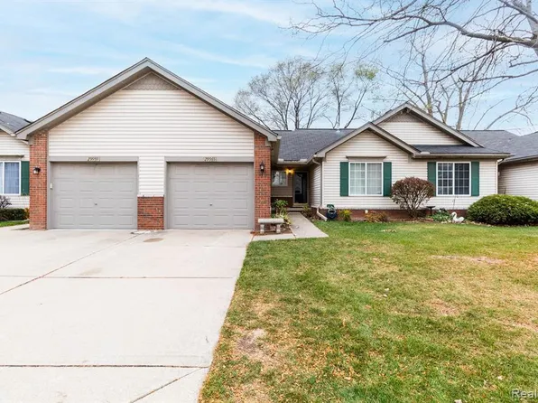 29965 Kenwood Ct, Roseville, MI 48066