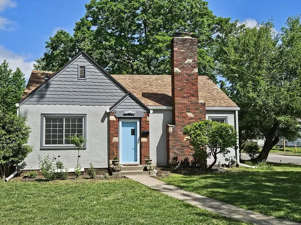 1448 SW Collins Ave, Topeka, KS 66604