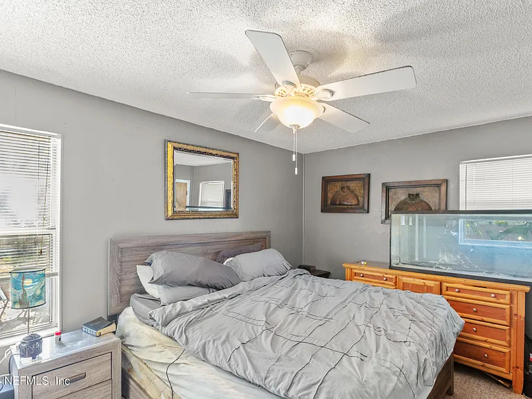 641 SW Orange Ave — Photo 10