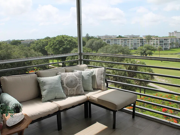 3520 Oaks Way #607 — Photo 31