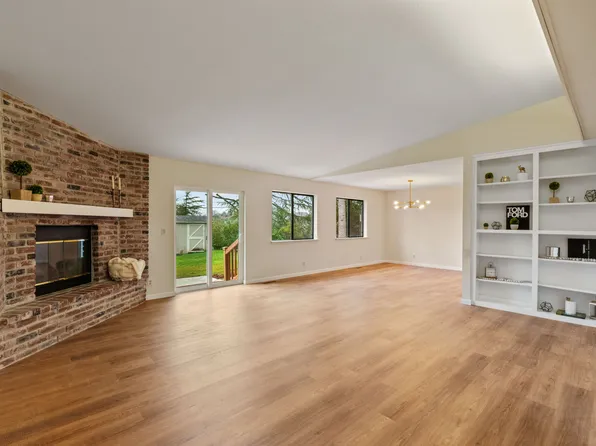3642 Larkspur Ln, Cameron Park, CA 95682