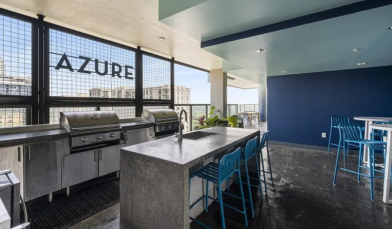Azure on The Park — Photo 28