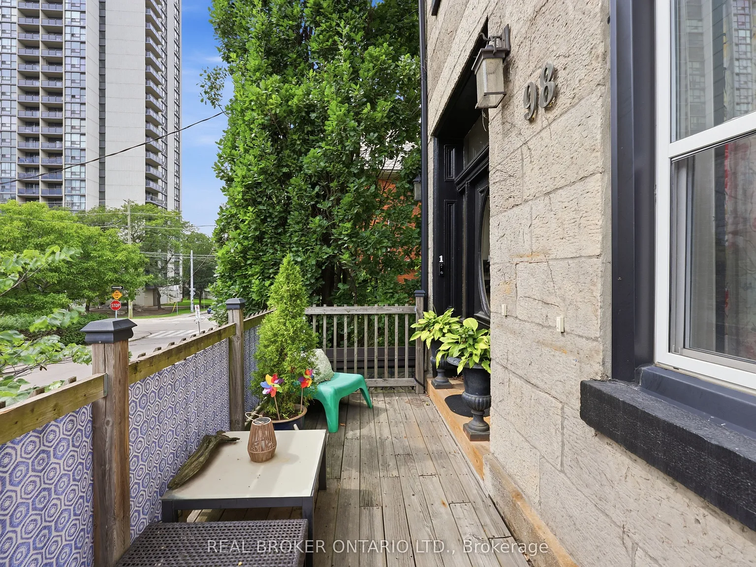 3 bed, $2,295 — Photo 3