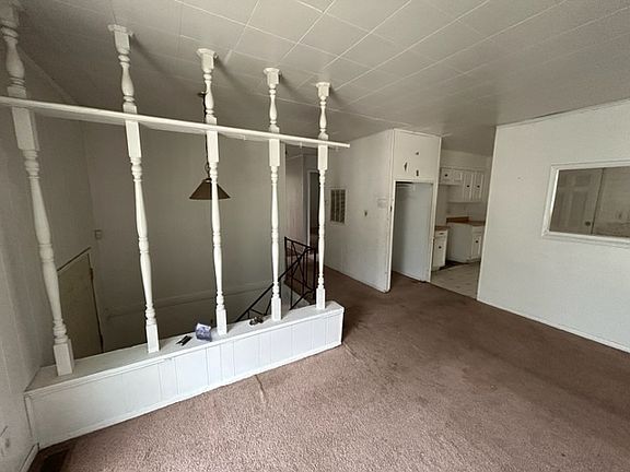 4th image of 3847 N Faculty Dr