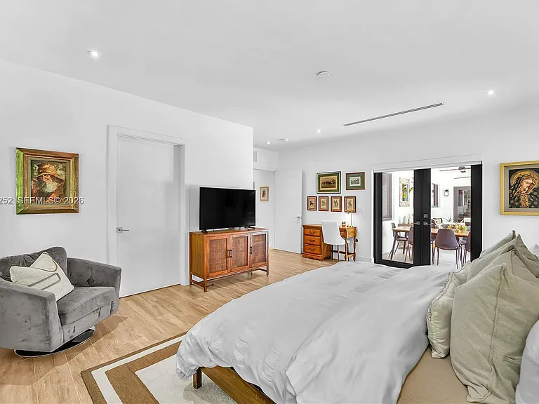 6466 SW 84th St — Photo 31
