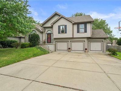 8804 N Anita Ave, Kansas City, MO, 64154
