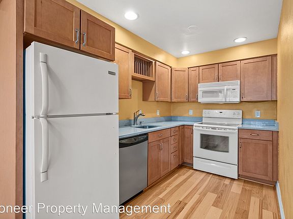 5th image of 1260 N York St APT 507
