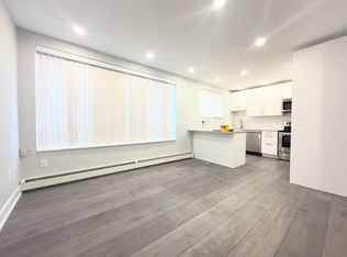 449 Concession St, Hamilton, ON L9A 1C1