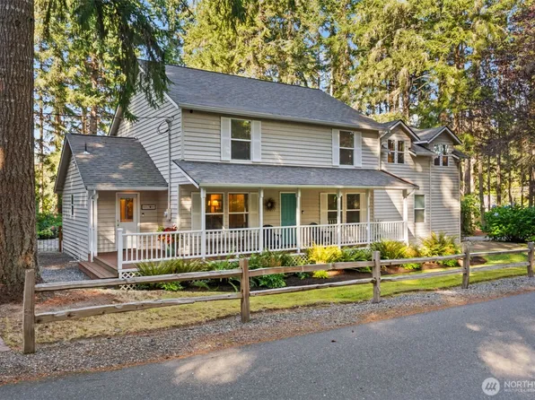 1990 NE Jacobson Road, Poulsbo, WA 98370