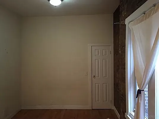 Rented by Oxford Property Group | media 49