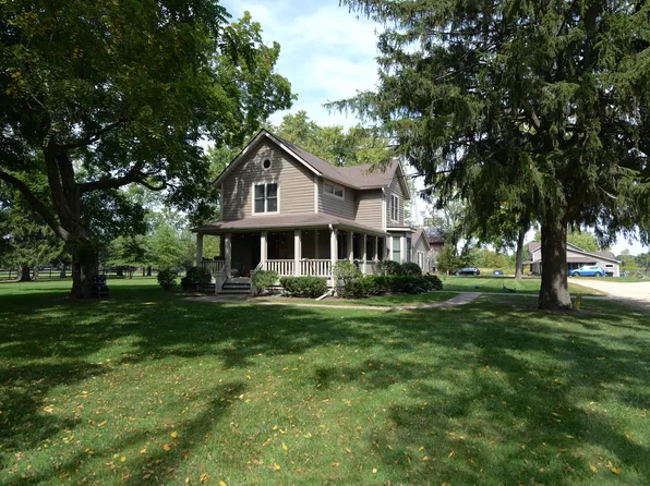 42W546 Il Route 64, Saint Charles, IL 60175