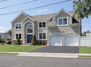 23-07 Ward St, Fair Lawn, NJ 07410