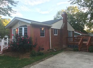 7417 Zenith Ct, Falls Church, VA 22042