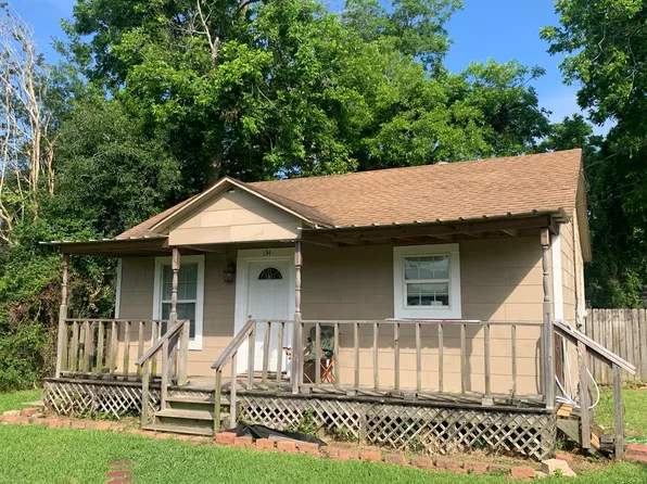 134 8th Ave, Nederland, TX 77627