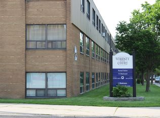 75 Mericourt Rd, Hamilton, ON L8S 2N6