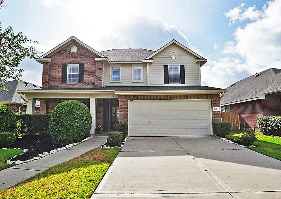 1st image of 23211 Dewflower Dr