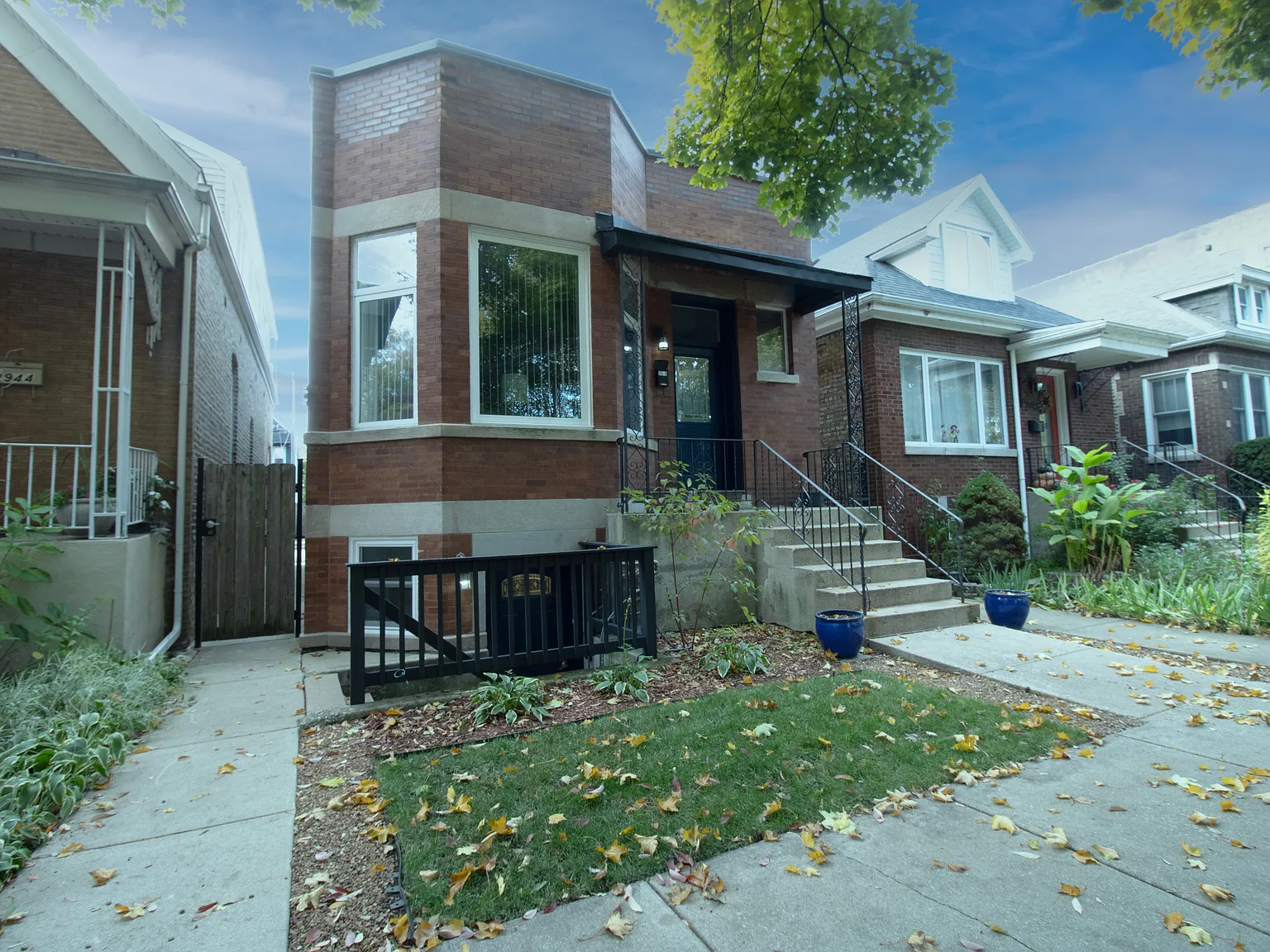 2 bed, 1200 sqft, $2,400 — Photo 3