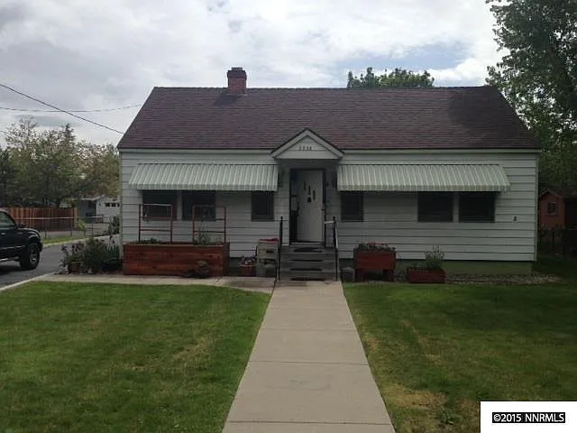 2236 S Arlington Ave photo 1