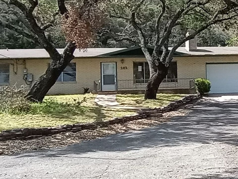 2nd image of 101 Olas Ln