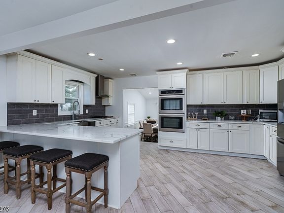 5th image of 75 Longport Rd