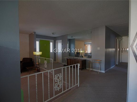 4th image of 1716 Sombrero Dr