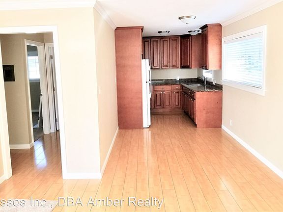4th image of 2463 Anna Dr APT 1