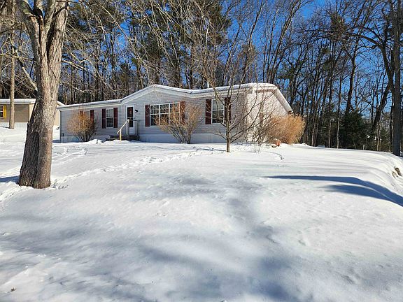 2nd image of 383 Emerald Drive
