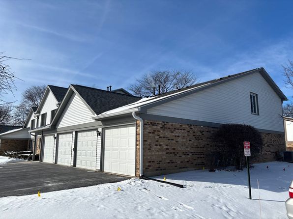 330 Memory Ln UNIT 2, Westmont, IL 60559