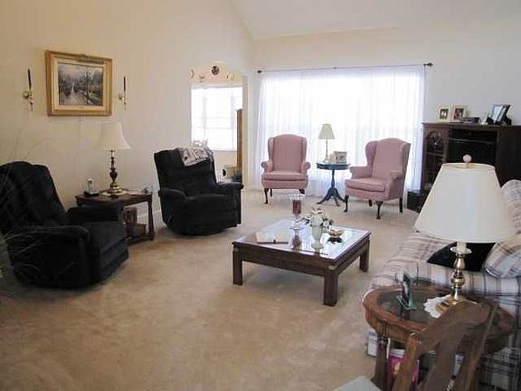 2nd image of 45 Eagle Valley Dr