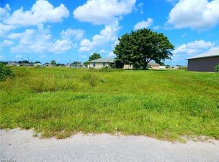 507 NE Juanita Ct, Cape Coral, FL 33909