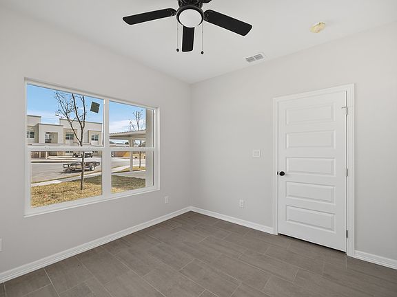 4th image of 3814 N Mezcal Dr #2