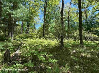 981 E Cranberry Lake Rd, Harrison, MI 48625