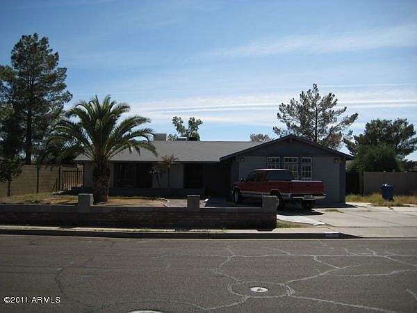 1st image of 3247 E Enid Ave