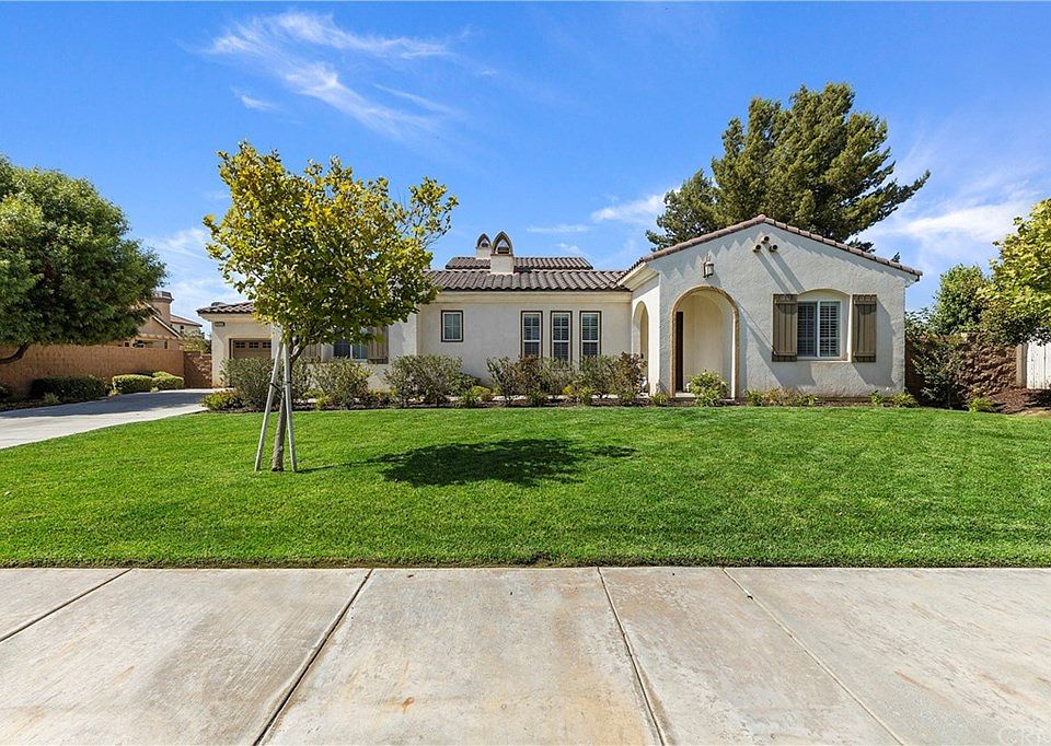 1st image of 28630 Dracaea Ave