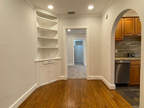 2nd image of 5736 Marquita Ave APT 8