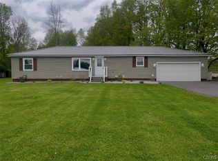 8925 E Floyd Rd, Holland Patent, NY 13440